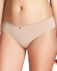 Harper figi brazylijskie - cieliste